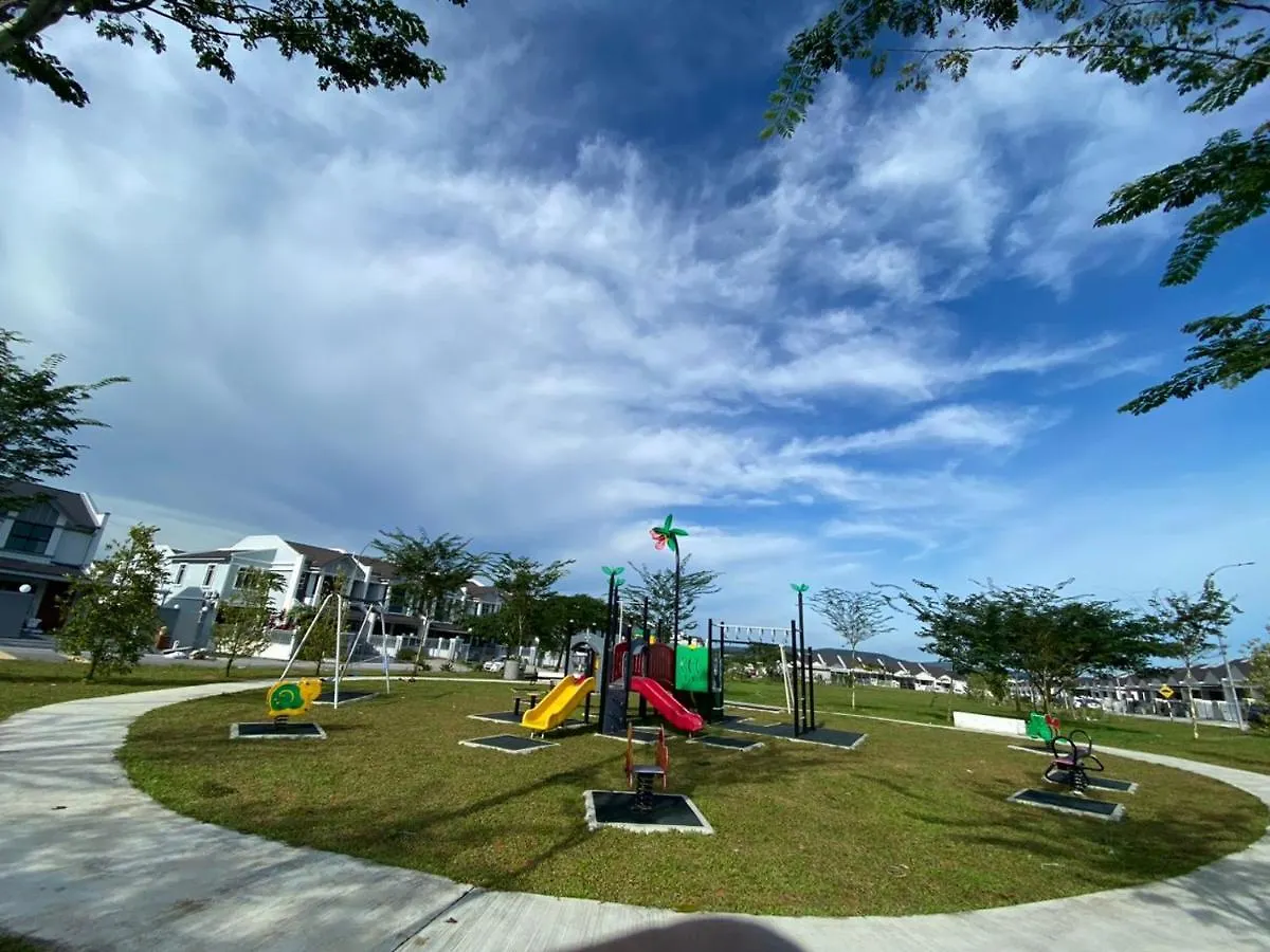 Holiday home Homestay Berkat Johor Bahru