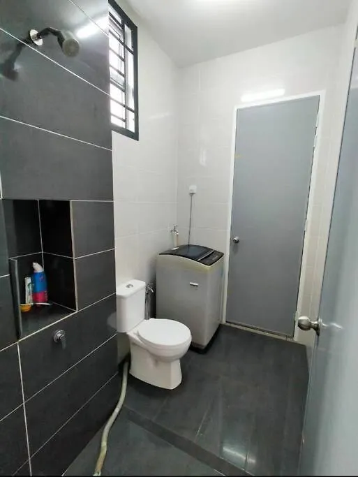 Holiday home Homestay Berkat Johor Bahru